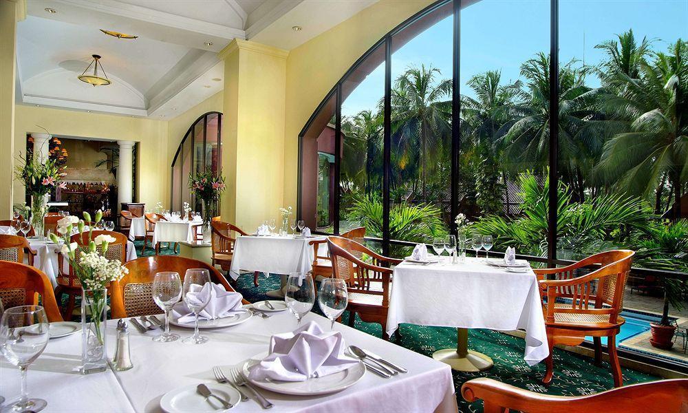 Hotel Aryaduta Lippo Village