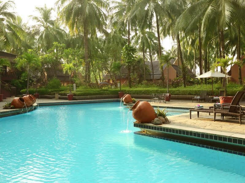 Aryaduta Lippo Village